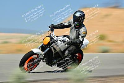 media/May-31-2025-Classic Track Day (Sat) [[da23ab3028]]/Group B/Session 2 (Turns 1 and 3)/